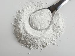 white-powder-metal-spoon