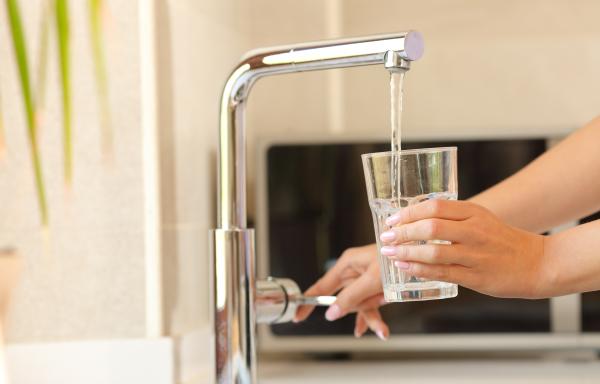 PFAS_CleanWater_Tap_Glass