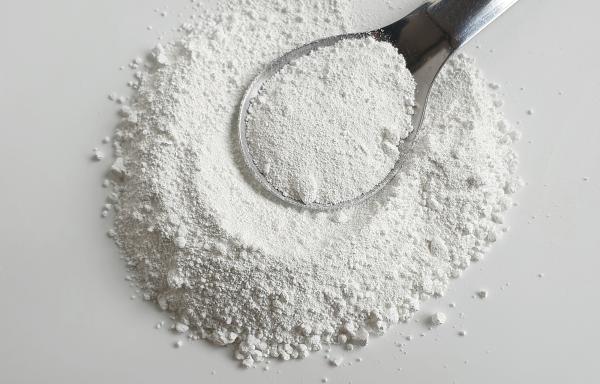 white-powder-metal-spoon