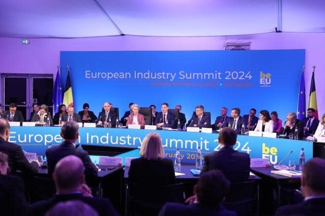 PLONGEE PROFONDE : Les leaders de l'industrie européenne cherchent à se libérer des pressions du Green Deal