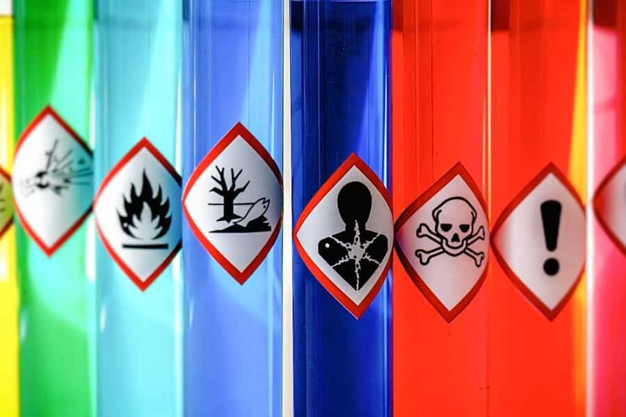 Greenwashing_Plants_growing