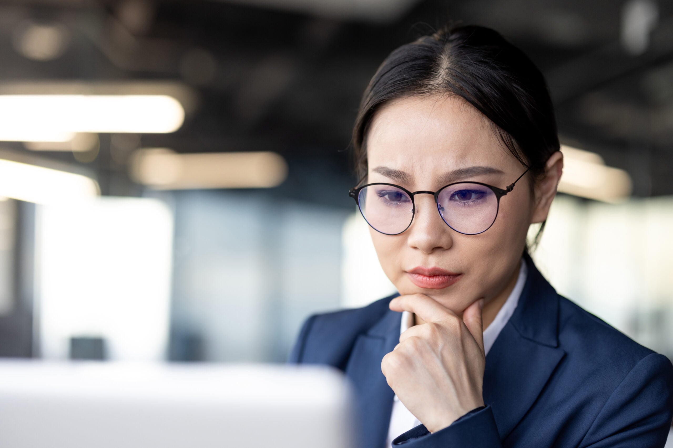 Webinar on PFAS challenges and strategies for product stewards, featuring insights on regulatory shifts, risk assessment, and sustainability practices.