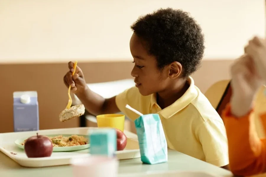 What’s for Lunch? New Food Safety Bill Targets Unregulated Additives in School Meals