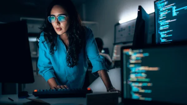 3E allows companies to move from static knowledge to dynamic intelligence